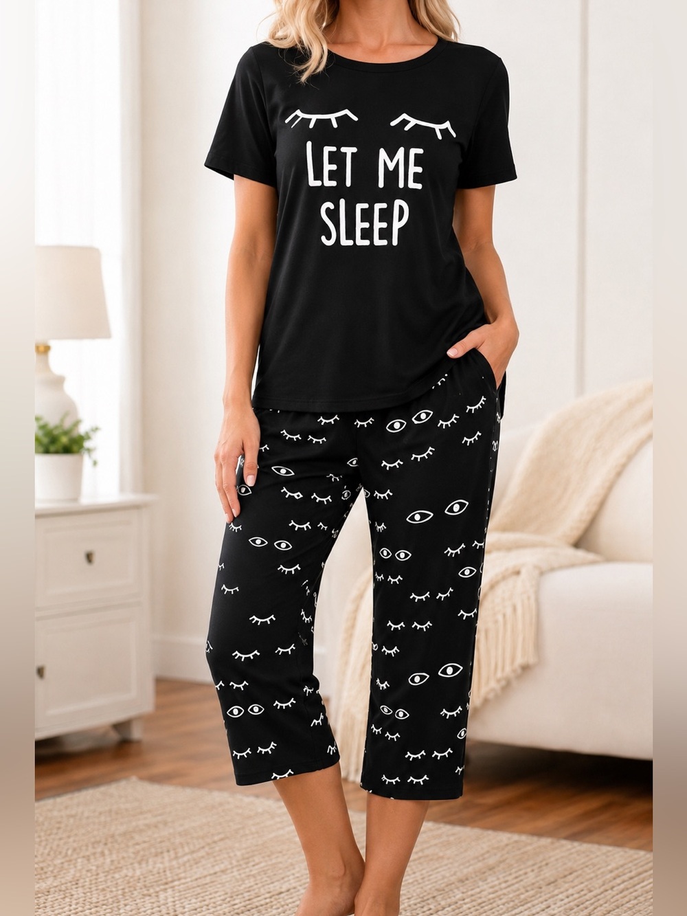 Like new! Super soft 'Let Me Sleep' Pajama Set. Size XL.
